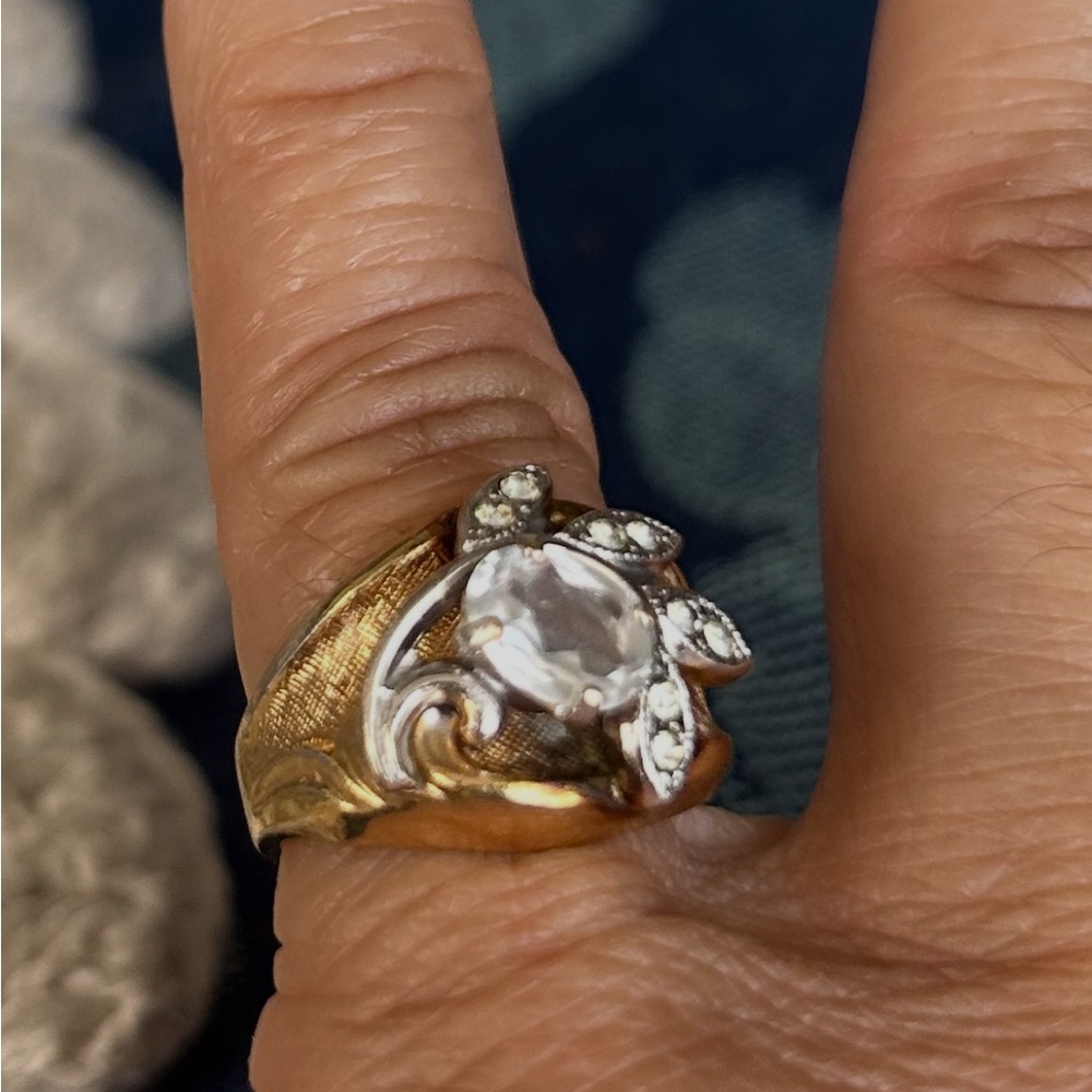 Elegant Gold and Silver Ring with Crystal Accents